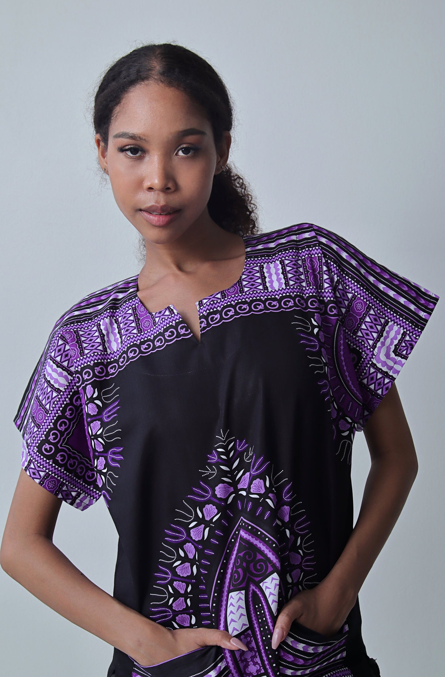 DA'IKI Traditional African Spearhead Warrior Shirt for Men and Women 100% Cotton