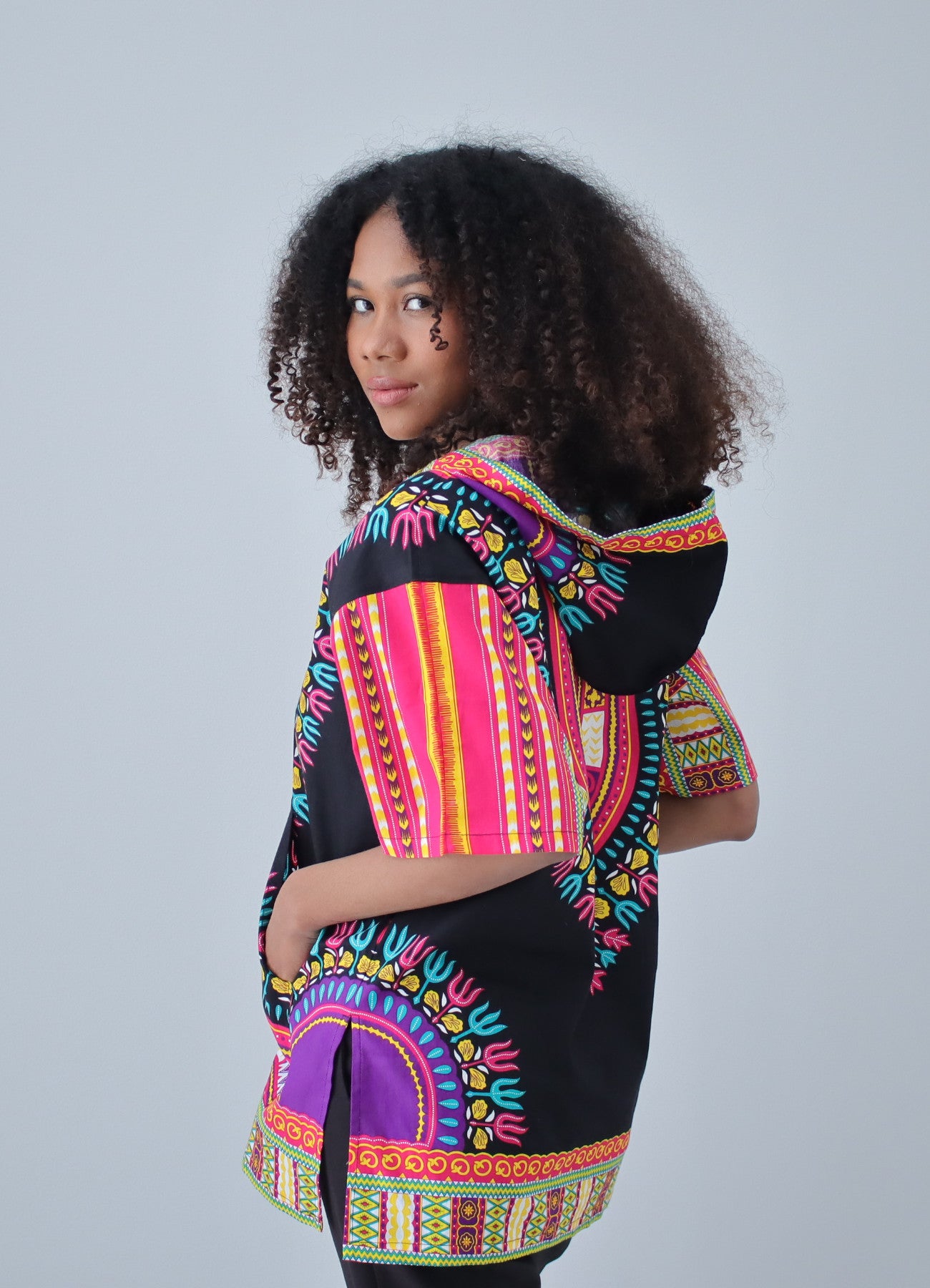 African Dashiki Unisex Shirt - Black Windbreaker Hoody Short Sleeve